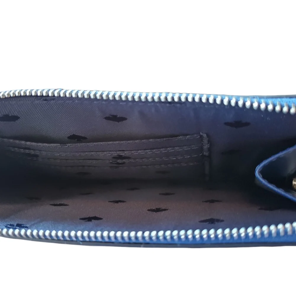 Women's Kate Spade Wristlet - Picture 4 of 4